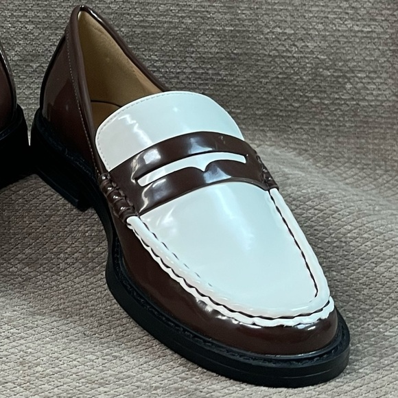 LOFT Women’s size 7 Chocolate and White Two Tone Penny Loafers New Without Box - Picture 7 of 13
